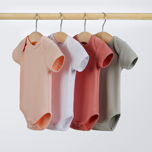 Grenouillère en coton biologique avec logo personnalisé grenouillère pour bébé vêtements unisexe grenouillère <span class=keywords><strong>beige</strong></span> pour bébé - Product Image 2