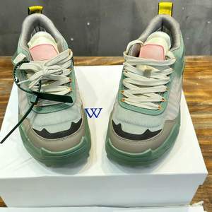 Zapatillas Casuales de Diseñador de Moda 2025 con Logotipo de Alta Costura, Tendencia de Moda, Zapatos para Caminar OFF, Alta Calidad, Varias Series F - Product Image 3