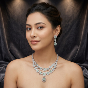 ชุดสร้อยคอทองเหลืองชุบเงินประดับเพชรสังเคราะห์สีเขียวมิ้นท์สุดหรูหรา  คริสตัล CZ  สำหรับงานแต่งงาน  เครื่องประดับเจ้าสาวสำหรับผู้หญิง - Product Image 2