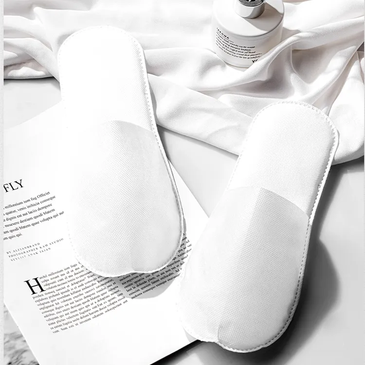 OEM Custom Logo Personalized Wholesale Luxury Cheap White Washable Hotel Room Spa Guest Disposable Cotton Terry Slippers