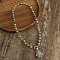 Collier ras du cou pour femme, style ethnique bohème, personnalisé, avec pendentif en pierre œil de tigre naturelle de 8 mm et fermoir à ressort en cuivre
