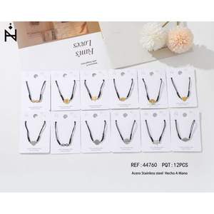 Pulsera de Nudo de la Suerte Negra de Acero Inoxidable, Joyería Moderna Unisex, Regalo - Product Image 1