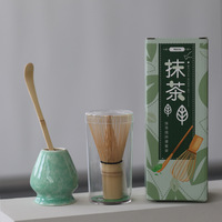 Ensemble de matcha japonais, bol à matcha en céramique avec bec verseur, support pour fouet, kit de cérémonie du thé japonais traditionnel pour les amateurs de matcha
