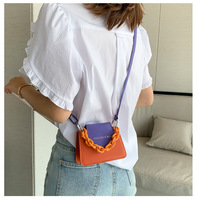 Sac à main Simple en acrylique pour femme, petits sacs à bandoulière polyvalent et décontracté avec chaîne Simple