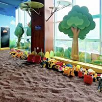 Parc de jeux d'aventure intérieur personnalisé pour enfants, parc de trampolines intérieur pour enfants avec structure de saut