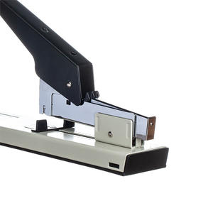 M & G <span class=keywords><strong>Grande</strong></span> <span class=keywords><strong>agrafeuse</strong></span> de <span class=keywords><strong>bureau</strong></span> robuste <span class=keywords><strong>Agrafeuse</strong></span> manuelle pour étudiants avec agrafes épaissies pour agrafage de 100 pages - Product Image 3