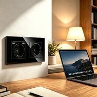 Prise murale double standard européenne 153 mm, série M, panneau en verre trempé noir, 16A 250V, prise Schuko double avec port USB