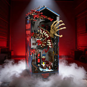 Set di Blocchi da Costruzione Casa Stregata Capovolta 1206 Pezzi con Effetto Luminoso Decorazione in PVC Giocattolo - Product Image 1