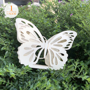 Decorazioni Natalizie <span class=keywords><strong>in</strong></span> <span class=keywords><strong>Legno</strong></span> Intagliato al Laser, Ornamenti da Parete Artigianali di Nichen <span class=keywords><strong>One</strong></span> Factory - Product Image 1