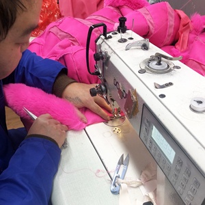 Chaleco personalizado de piel de zorro sintética para mujer de primavera, chaleco de piel de zorro falso de cuero para mujer de lujo barato rosa para mujer - Product Image 6