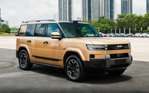 รถยนต์มือสอง BYD ซีรีส์ 2025 Equation Leopard Titanium 7 SUV 5 ประตู 5 ที่นั่ง รุ่น Pure City ระยะทางวิ่ง 401-500 กม. รถยนต์พลังงานใหม่ - Product Image 2