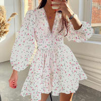 Robe courte en mousseline de soie à imprimé floral, col en V, manches longues, sexy et décontractée pour femmes