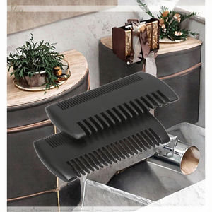 หวีจัดแต่งทรงผมแบบพกพา สองด้าน ซี่ถี่ สำหรับจัดแต่งทรงเคราและหนวดของผู้ชาย ด้ามจับพลาสติก เป็นมิตรกับสิ่งแวดล้อม ขายส่ง - Product Image 3