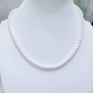 สร้อยคอมุกน้ำจืดแท้ 5-6 มม. สำหรับผู้หญิง แบรนด์ Zhuji หรูหรา พร้อมสายเงินแท้ S925 ประดับออโรร่า  แทบไร้ตำหนิ  พร้อมถุงนำโชค - Product Image 2