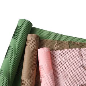 Papier d'emballage pour fleurs en nid d'abeille écologique, papier kraft perforé, emballage cadeau en rouleau, biodégradable et entièrement recyclable - Product Image 1
