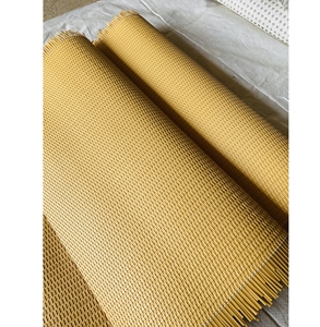 Vente en gros Vietnam Rouleau de sangle de canne en plastique durable jaune foncé réglable réutilisable et écologique Matériau en rotin synthétique - Product Image 1