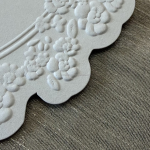 Vanilla <b>Printing</b> Custom Blind Emboss <b>Printing</b> Premium Cotton <b>Paper</b> Recycled Cardboard Invitation Greeting Card Custom Logo Model - Product Image 2