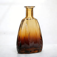 Bouteille à liqueur en verre super flint facetté et plat de 250 ml, 350 ml, 375 ml, 500 ml, 700 ml, 750 ml, 1 L avec bouchon en liège pour brandy, gin, rhum, mezcal