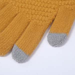 Guantes Mágicos 2026, Cálidos para Invierno, Tejidos Elásticos, con Pantalla Táctil, Diseño Jacquard, para la Vida Diaria de Hombres y Mujeres - Product Image 3