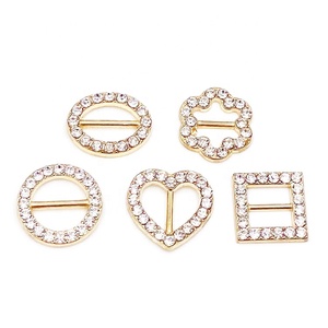 <span class=keywords><strong>Boucles</strong></span> de bricolage <span class=keywords><strong>en</strong></span> cristal de <span class=keywords><strong>diamant</strong></span> <span class=keywords><strong>en</strong></span> strass rond de conception fantaisie à vendre - Product Image 1