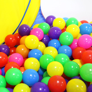 Bolas de plástico coloridas para piscina de bolas interior, juguete para niños y bebés, material PP seguro y no tóxico - Product Image 1