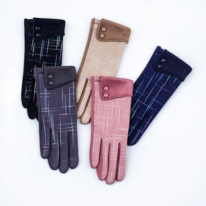 Gants Mitaines Thermiques Tactiles d'Extérieur pour Femmes – Collection Usine - Product Image 4