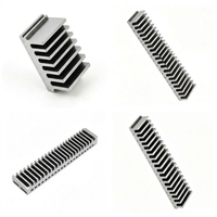 Dissipateur thermique en aluminium extrudé à ailettes droites, alliage d'aluminium 6063 T5 pour le refroidissement des modules de puissance, des stators et des rotors de moteurs
