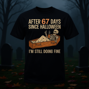 T-shirt Skeleton In Coffin 67 Days Halloween Meme con scollo rotondo nera - Product Image 3