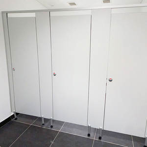 Puertas de Baño HPL, Paneles Compactos para Cubículos de Baño, Divisiones de Baño de Madera para Oficina - Product Image 3