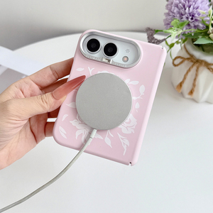 เคสโทรศัพท์ซิลิโคนเหลวแบบแม่เหล็ก S141 ลายดอกไม้ พร้อมกรอบเลนส์ประดับเพชร สำหรับ iPhone Duo - Product Image 2