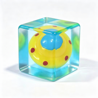 Vente en gros de jouets anti-stress en TPR qui brillent dans le noir, en forme de cube de glace monstre, avec logo personnalisé pour enfants et adultes