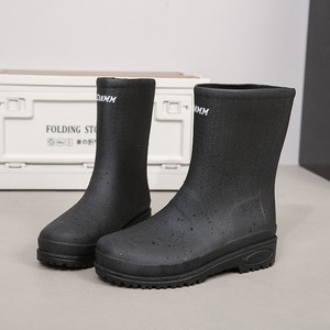 Botas de Chuva Masculinas Modernas de Cano Médio, Impermeáveis, Antiderrapantes e Resistentes ao Desgaste, Calçados de Trabalho para Exterior, Galochas de Borracha Forradas com Malha Quente - Product Image 3