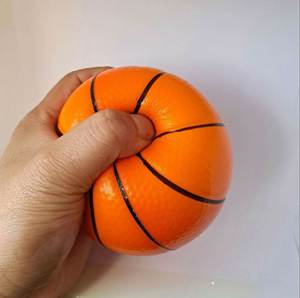 Ballon de basket en mousse PU souple de 10 cm (4 pouces) pour soulager le stress - Product Image 2