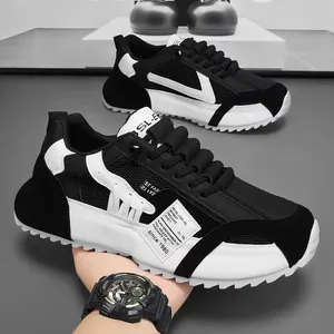 Chaussures de sport décontractées pour hommes, à semelle épaisse, légères, simples, confortables, souples, respirantes, chaussures de course rehaussantes - Product Image 1