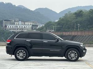 Coche usado <span class=keywords><strong>2015</strong></span> SUV Coche <span class=keywords><strong>Jeep</strong></span> <span class=keywords><strong>Grand</strong></span> <span class=keywords><strong>Cherokee</strong></span> Limited 4WD vehículos diésel - Product Image 4