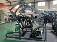 Machine de squat pendulaire à extension de hanche, à charge par plaques, résistance dynamique, compatible avec les bandes de résistance courbes, plateforme de pieds réglable, usage commercial en salle de sport