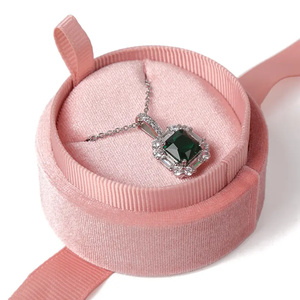 Boîte à bijoux ronde en velours avec nœud en ruban, logo personnalisé, boîte cadeau pour bague et collier, pour mariage et fiançailles - Product Image 1