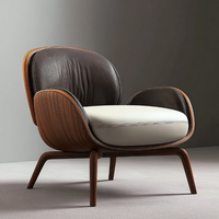 Fauteuil à bascule en velours capitonné blanc moderne et luxueux pour hôtel, salon, salle à manger, chambre, appartement – Confortable et élégant