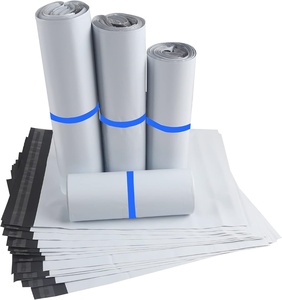 Sacs d'emballage logistique VANTUR blancs en polyéthylène basse pression, résistants à l'usure, auto-scellants, sur mesure pour vêtements - Vente en gros - Product Image 1