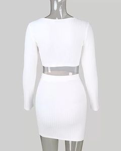 Completo da donna <span class=keywords><strong>in</strong></span> <span class=keywords><strong>maglia</strong></span> a due pezzi, maniche lunghe, top corto con scollo a V e gonna, <span class=keywords><strong>abito</strong></span> da festa. - Product Image 4