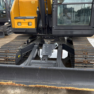 Excavadora de cadenas XGMC XE75GA de 7.5 toneladas con motor de 36kW y bomba de engranajes con rodamientos para proyectos de construcción globales - Product Image 2