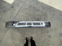 Bagian truk aftermarket suku cadang truk untuk model lama hino 500 bumper besi logam krom model baru