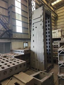 Крупногабаритные литые стальные колонны для надежной опоры в строительных каркасах и тяжелых строительных проектах. Литье алюминия под давлением. - Product Image 3