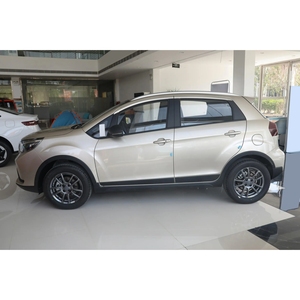 Geely LIVAN Manuel Ruilan <span class=keywords><strong>Automobile</strong></span> X3 PRO 2024 1.5L Xiaosa Petit SUV Traction Avant Prix de Gros Bas Nouvelles Voitures à Essence avec Toit Ouvrant - Product Image 4