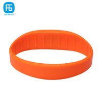 Gelang Silikon RFID Tahan Air yang Dapat Disesuaikan, Gelang NFC untuk Kontrol Akses ID Karyawan Perusahaan dan Absensi
