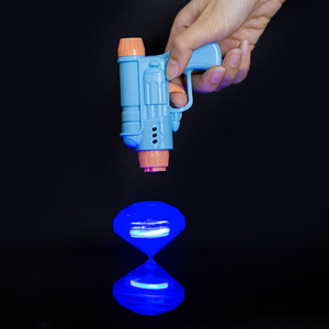 Ensemble de toupies pistolets lumineuses en plastique pour enfants de 5 à 7 ans, unisexe, avec fonction lumineuse pour jouer la nuit - Product Image 2