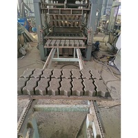 Machine à fabriquer des briques en béton emboîtables QT5-15