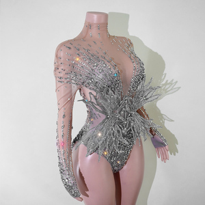 Justaucorps de luxe orné de strass, col en V profond, motif soleil en cristal, dégradé ombré transparent, fait main, pour scène et concert - Product Image 6