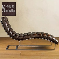 Chaise longue vintage en cuir véritable style mid-century, avec structure en acier inoxydable, dossier capitonné écologique, haute densité, pour chambre et salon