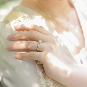 OAHLAN Set di Anelli Nuziali Romantici da Donna Placcati in Oro Fine <span class=keywords><strong>14K</strong></span> in Argento Sterling 925 con Zirconia Cubica da 1,25 CT a Taglio Brillante - Product Image 6